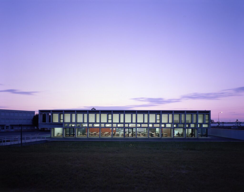 Demi pension 400 couverts internat collège de Sainte Marie